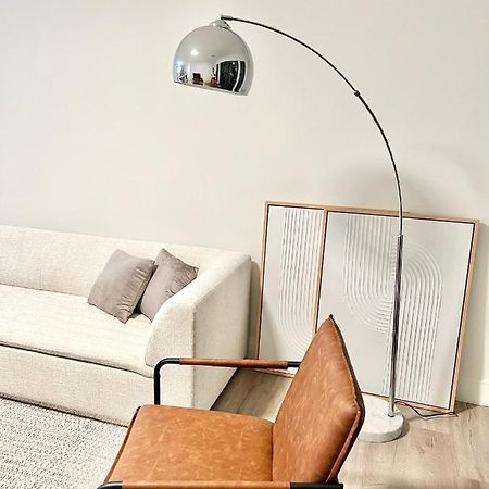 Modern 2 Bed Furnished Apartment In Quincy Zewnętrze zdjęcie