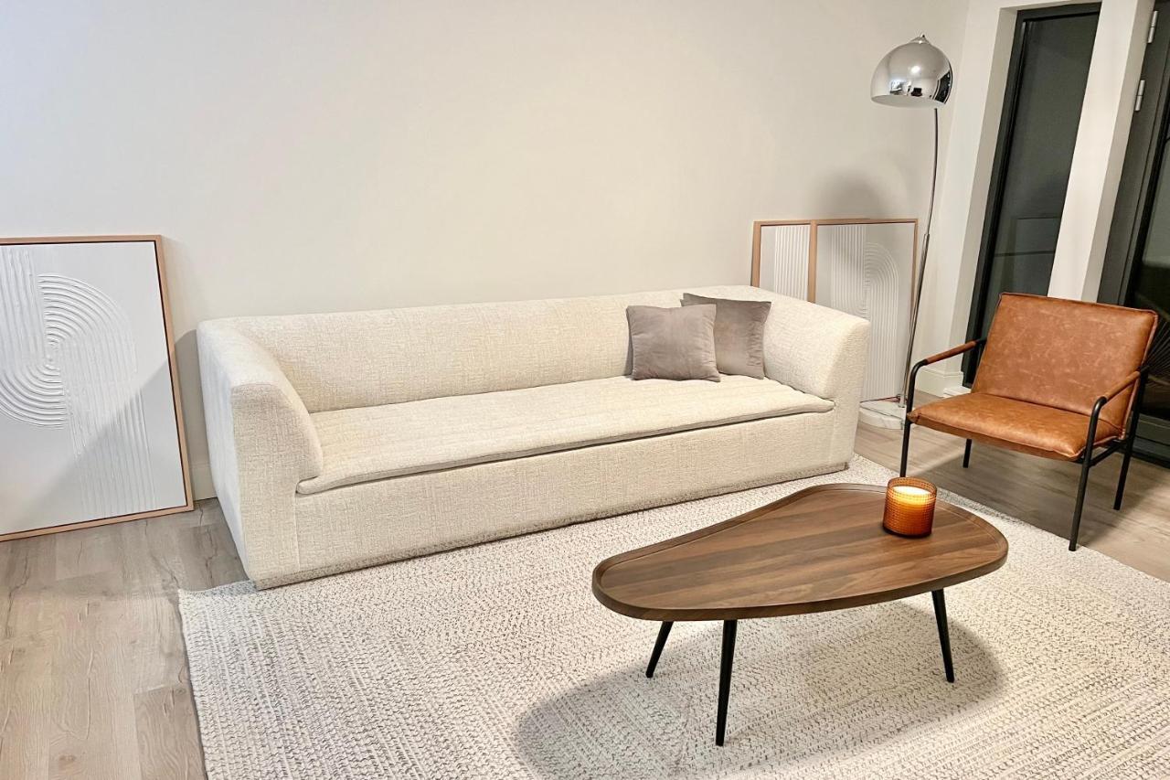 Modern 2 Bed Furnished Apartment In Quincy Zewnętrze zdjęcie